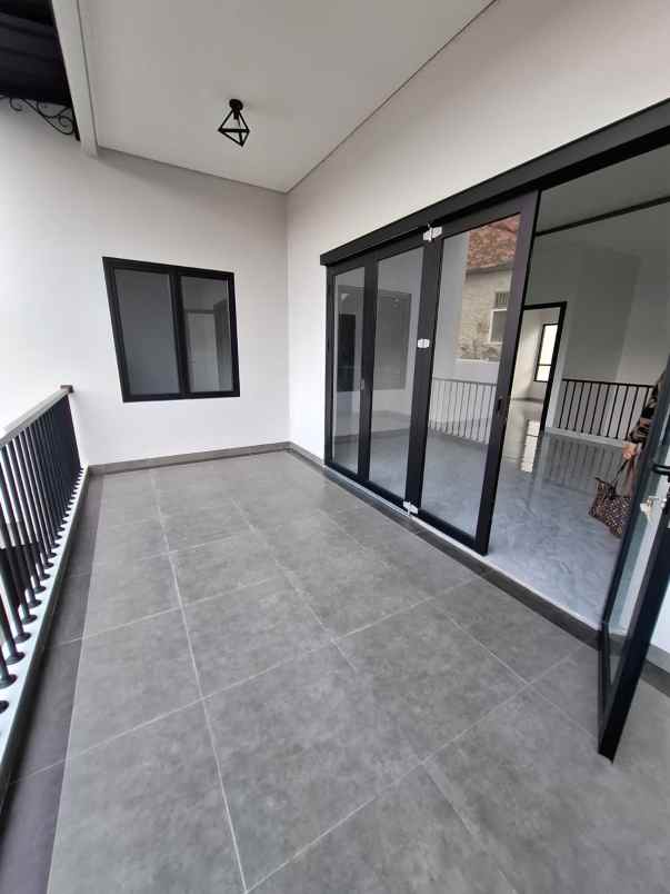 dijual rumah komplek bintaro jaya sektor 3a