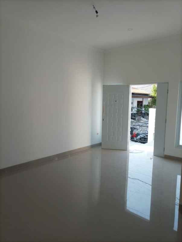 dijual rumah komplek kavling dki pondok