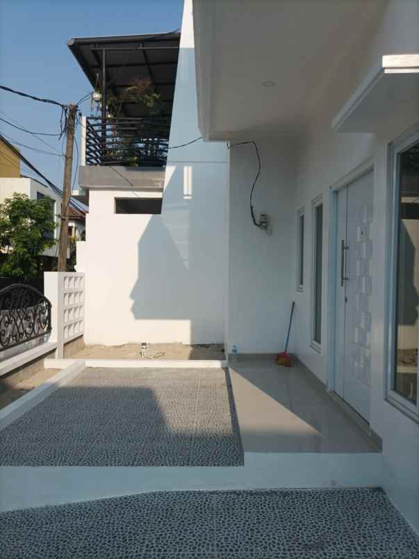 dijual rumah komplek kavling dki pondok