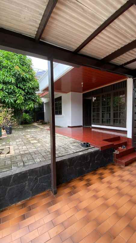 dijual rumah komplek perumahan billymon