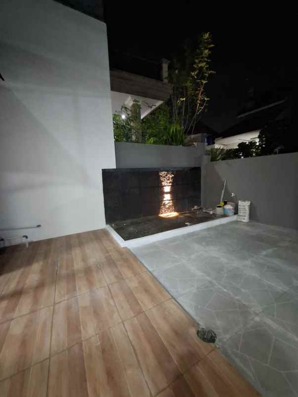 dijual rumah kota harapan indah bekasi