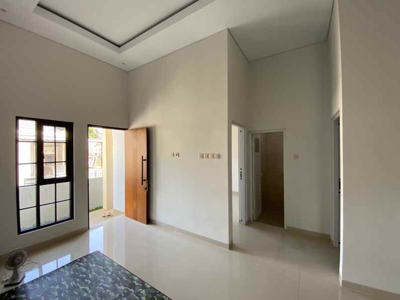 dijual rumah krapyak barepan nglawisan