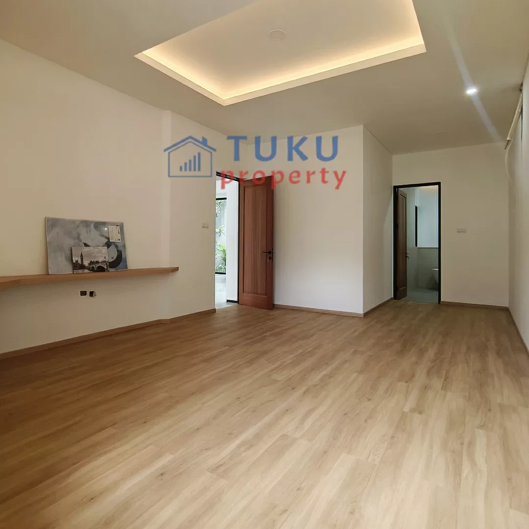 dijual rumah lengkong gudang bsd