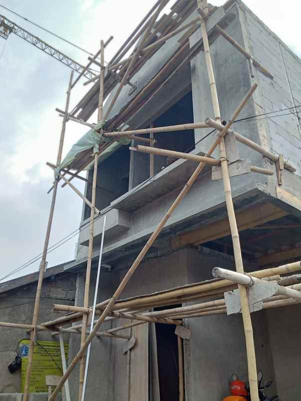 dijual rumah lenteng agung jagakarsa jaksel