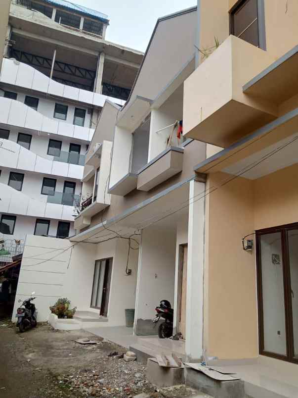 dijual rumah lenteng agung jagakarsa jaksel