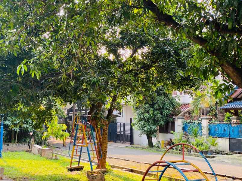 dijual rumah limus pratama regency blok b