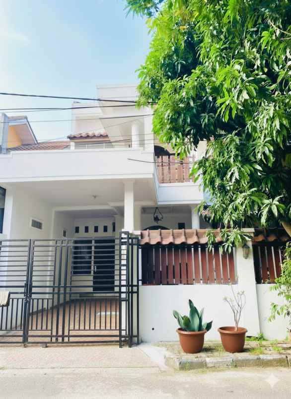 dijual rumah limus pratama regency blok b