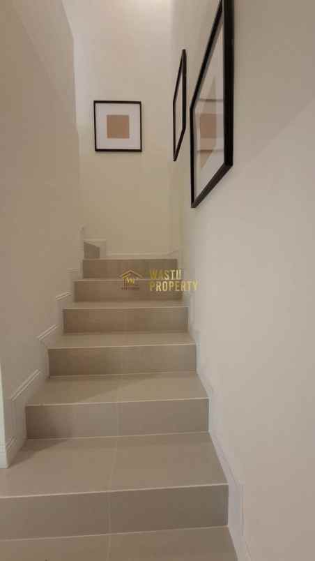 dijual rumah maguwoharjo