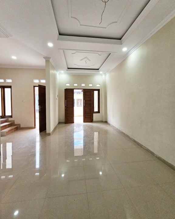 dijual rumah maguwoharjo depok sleman