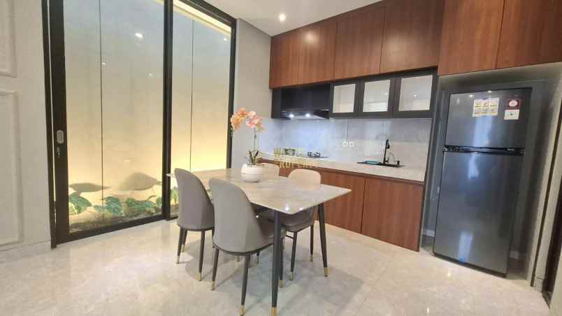 dijual rumah maguwoharjo depok sleman