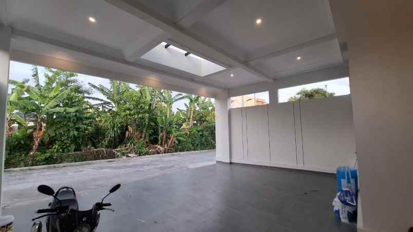 dijual rumah maguwoharjo kec depok kab