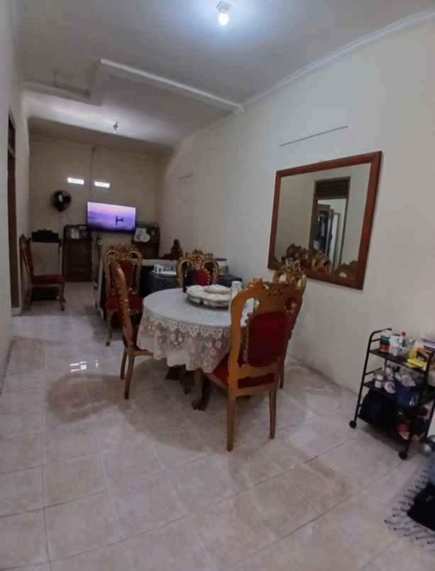 dijual rumah mampang pancoran mas depok