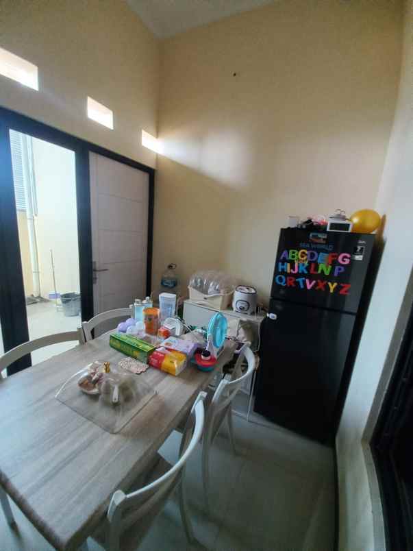 dijual rumah mangunharjo tembalang