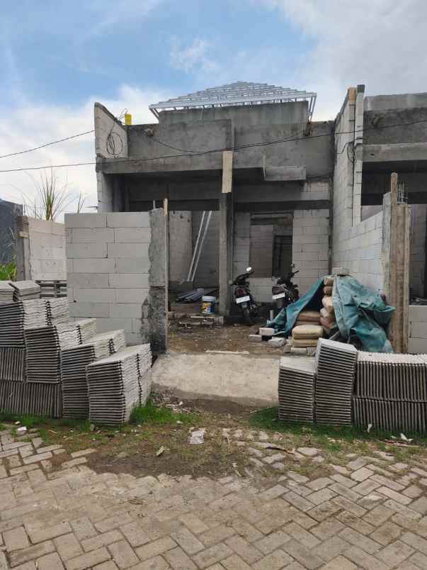 dijual rumah masangan kulon sukodono