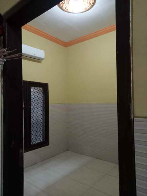 dijual rumah medayu