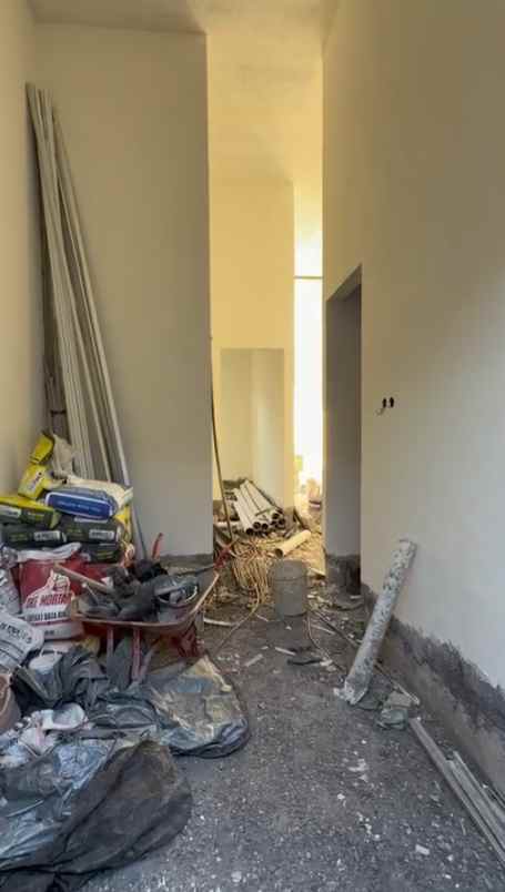 dijual rumah medokan sawah timur