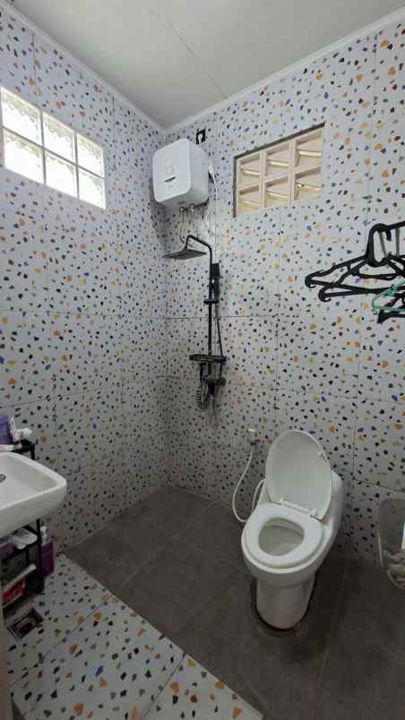 dijual rumah megapolitan cinere estate