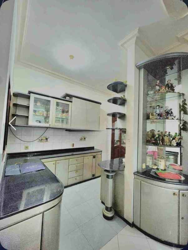 dijual rumah murah darmo baru barat