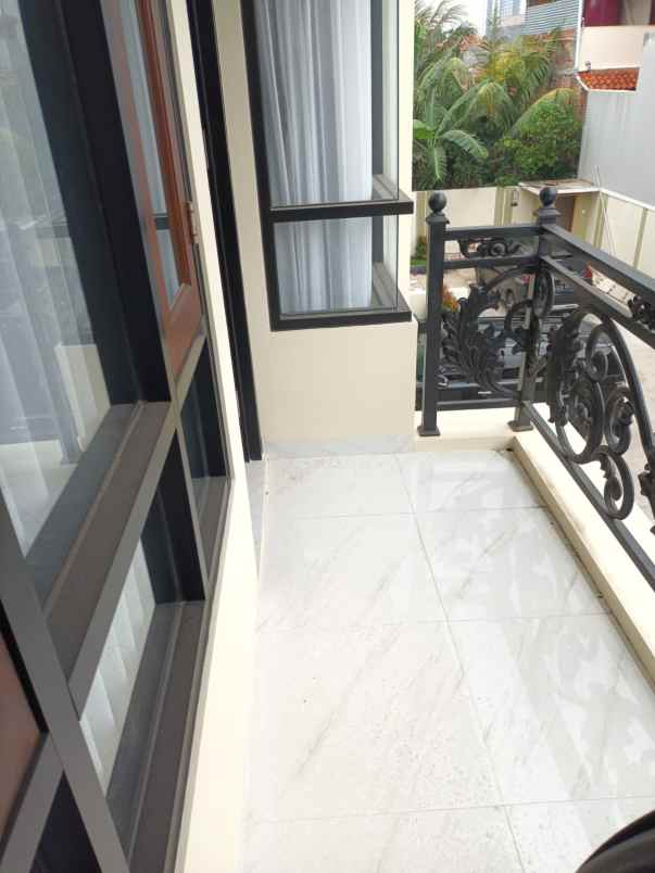 dijual rumah murah dekat pintu toll cijago depok