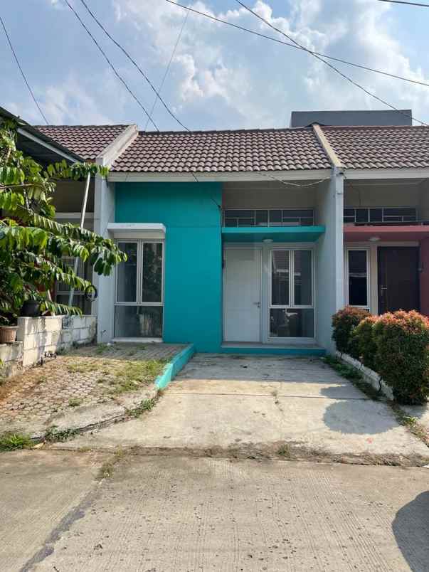 dijual rumah mutiara gading city