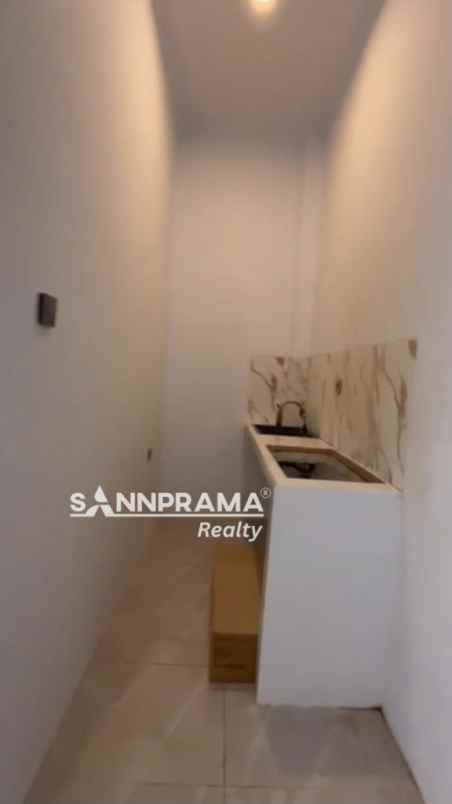 dijual rumah nanggerang