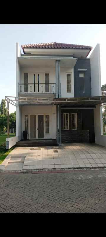 dijual rumah pakuwon city sorento