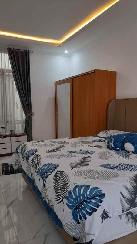 dijual rumah pamulang estate jl anggur