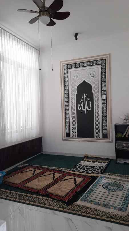 dijual rumah pamulang estate jl anggur