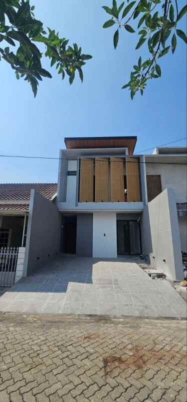 dijual rumah panjang jiwo permai