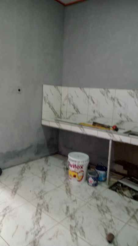 dijual rumah pedurenan cibinong