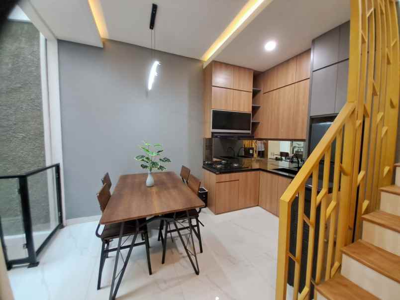 dijual rumah pejaten