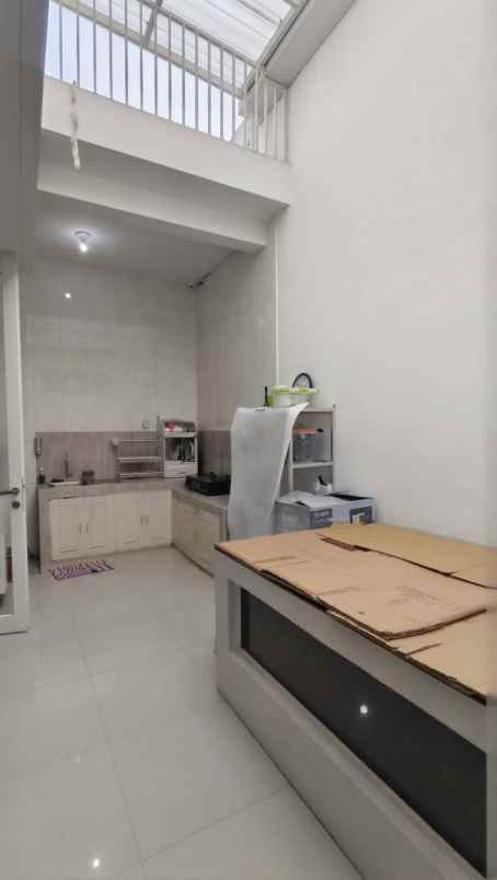 dijual rumah pelican hill citraland