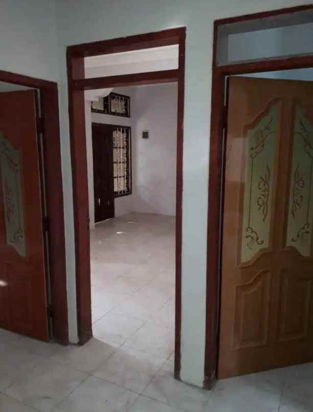dijual rumah perum wisma penjaringan sari