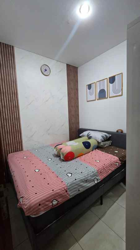 dijual rumah pondok hijau indah