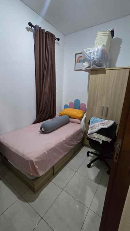 dijual rumah pondok hijau indah