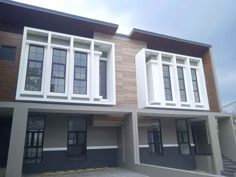 dijual rumah pondok hijau setiabudi