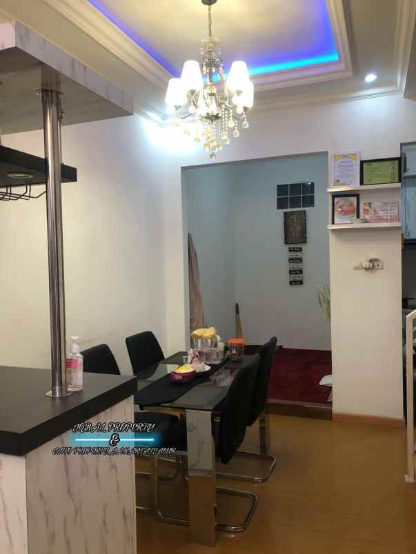 dijual rumah pondok kopi