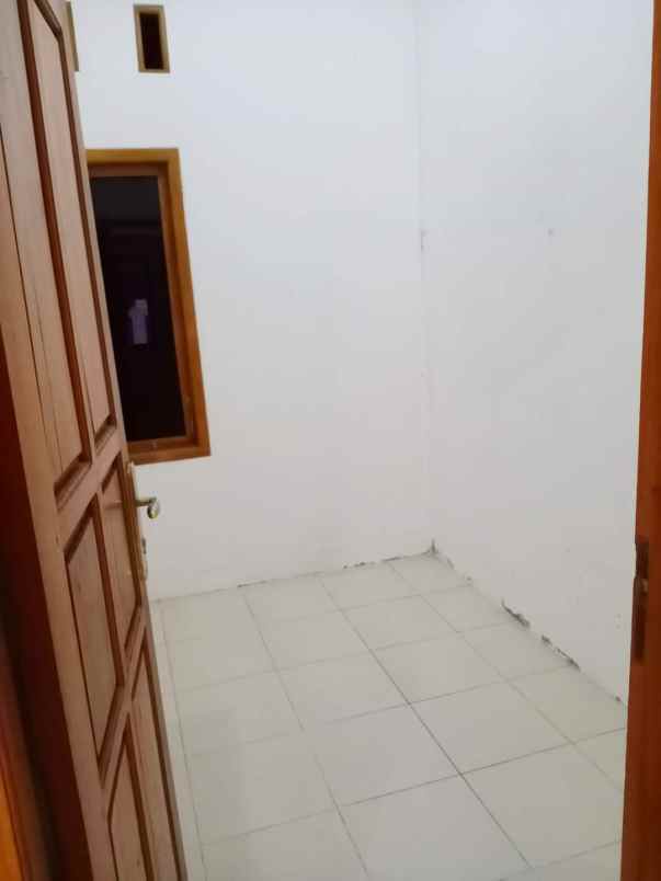 dijual rumah pondok tirta mandala depok