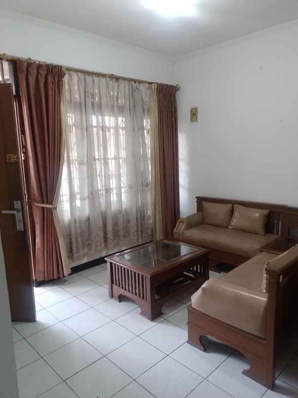 dijual rumah pratista antapani bandung kota