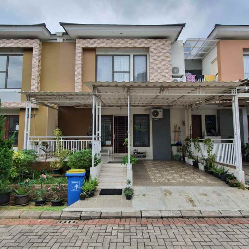 dijual rumah premier serenity