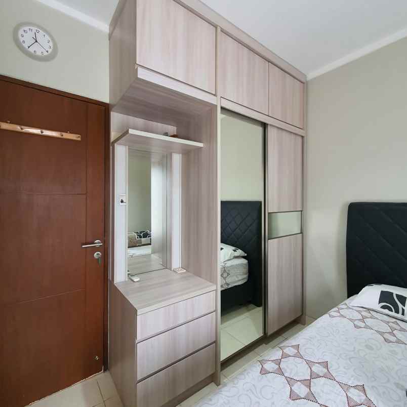 dijual rumah premier serenity