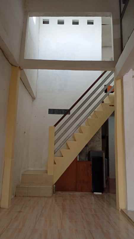 dijual rumah puri cendana blok a15 no