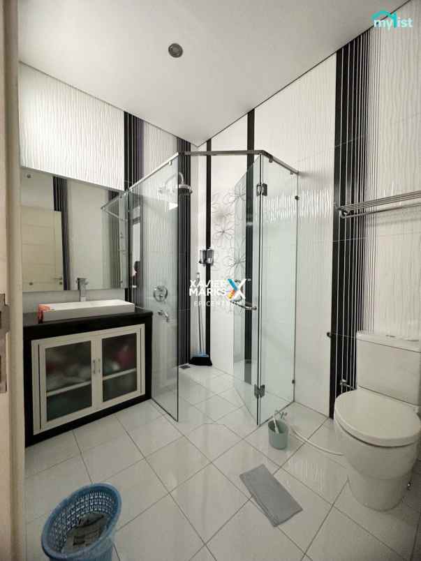 dijual rumah purimas