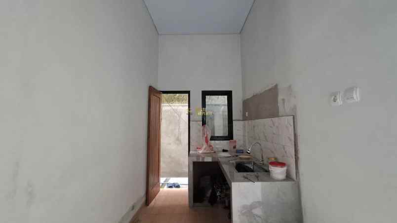 dijual rumah purwomartani