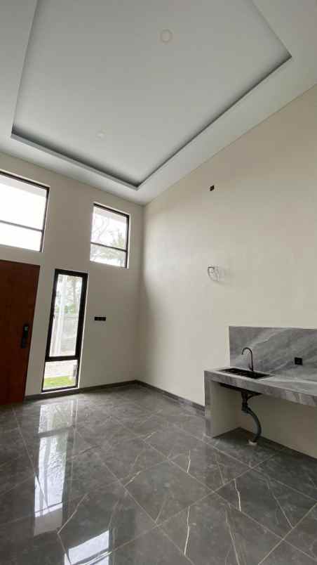 dijual rumah purwomartani kalasan