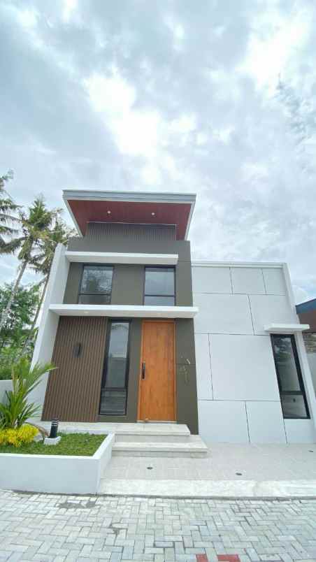 dijual rumah purwomartani kalasan