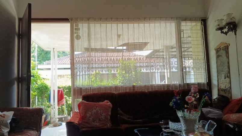dijual rumah rajamantri