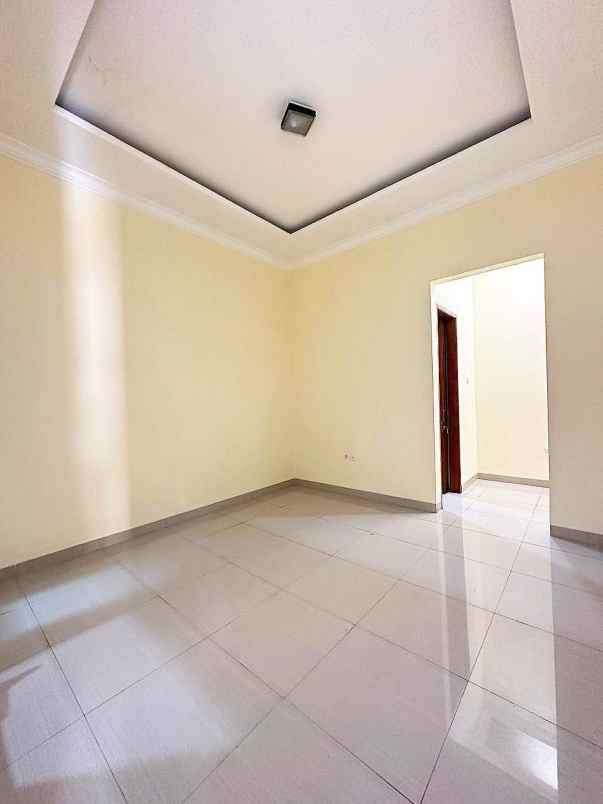 dijual rumah rawamangun