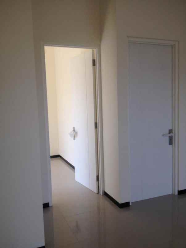 dijual rumah rumah jl simpang kh yusuf