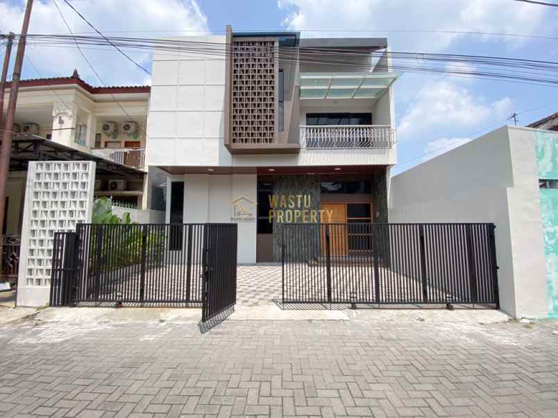 dijual rumah sariharjo kec ngaglik kab
